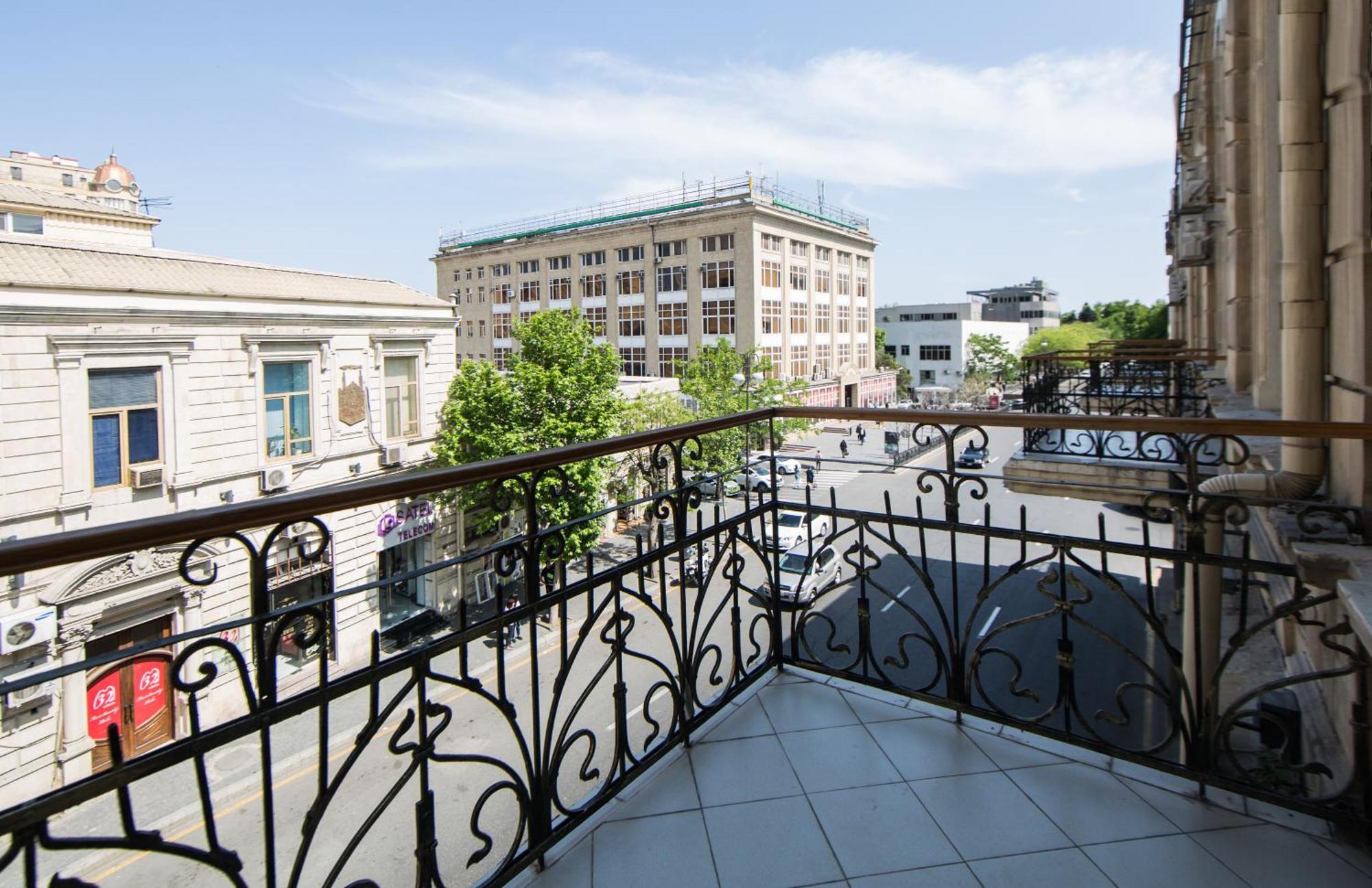 Passaje Old Hotel Baku Eksteriør bilde