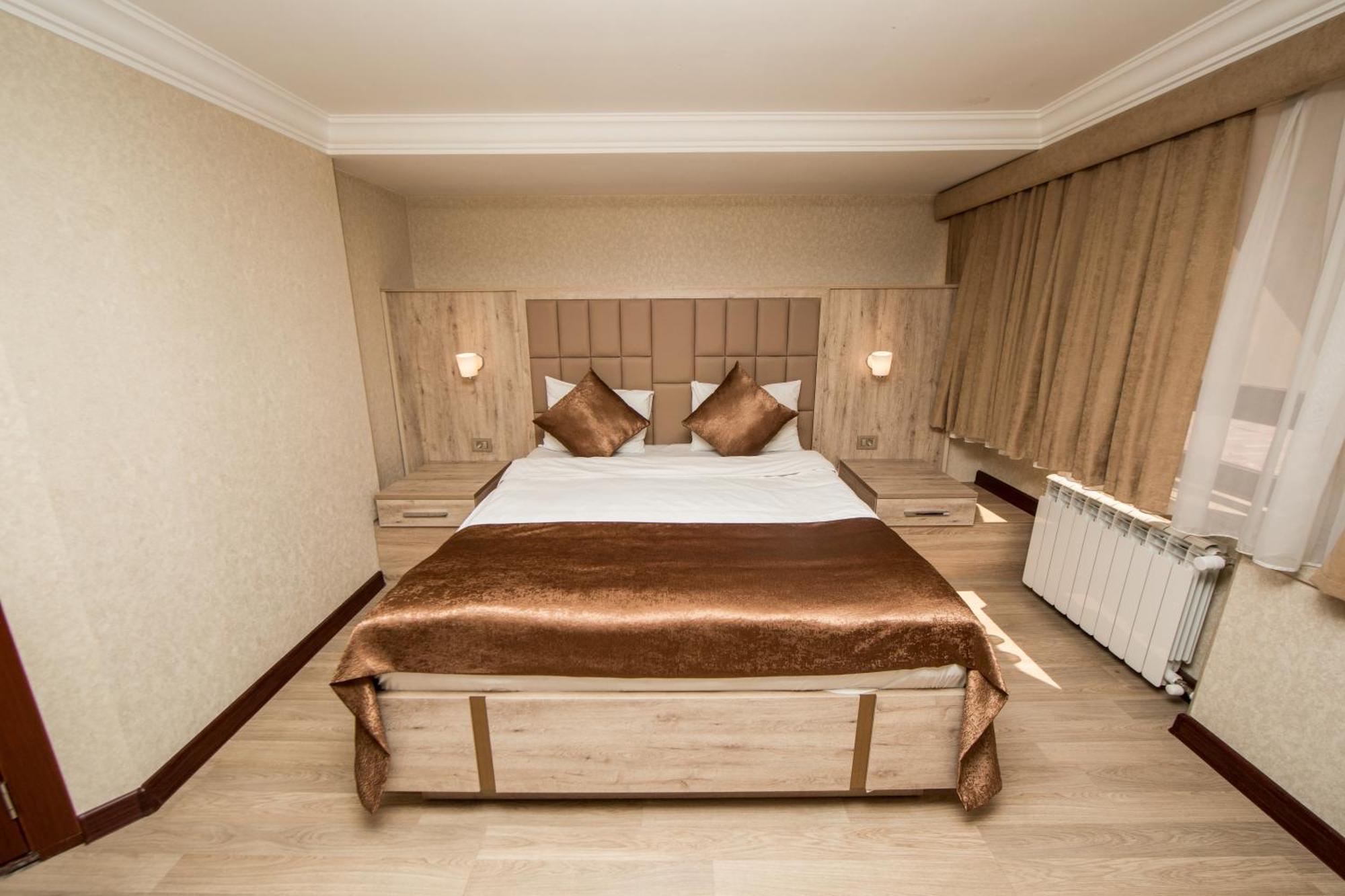 Passaje Old Hotel Baku Eksteriør bilde