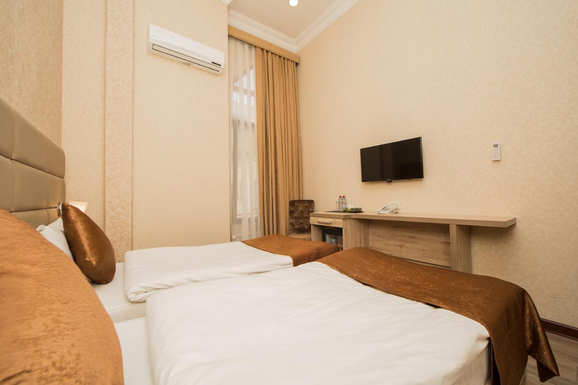Passaje Old Hotel Baku Eksteriør bilde