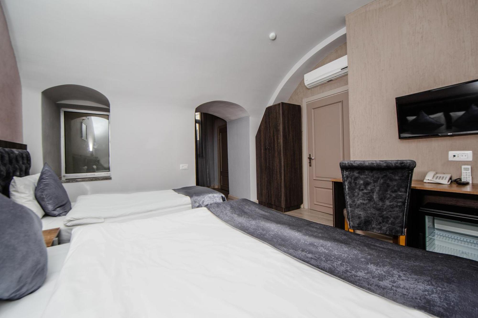 Passaje Old Hotel Baku Eksteriør bilde