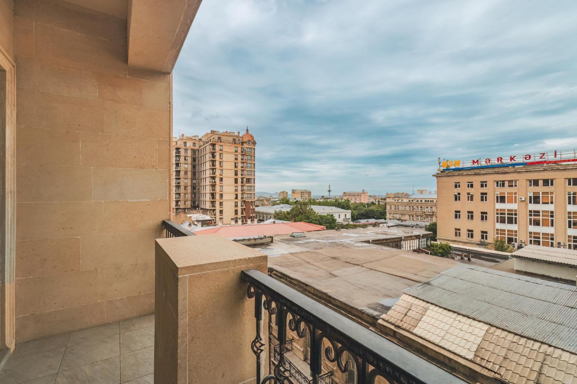 Passaje Old Hotel Baku Eksteriør bilde