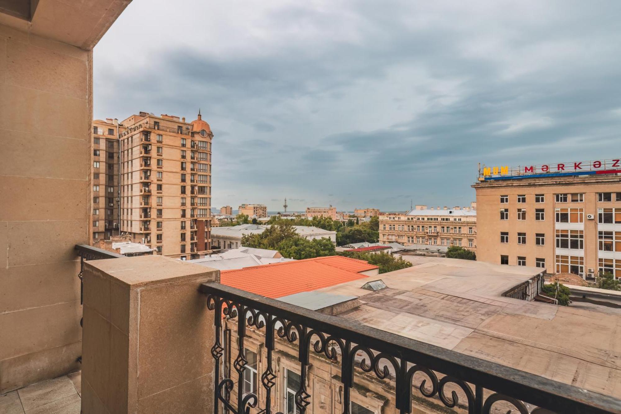 Passaje Old Hotel Baku Eksteriør bilde