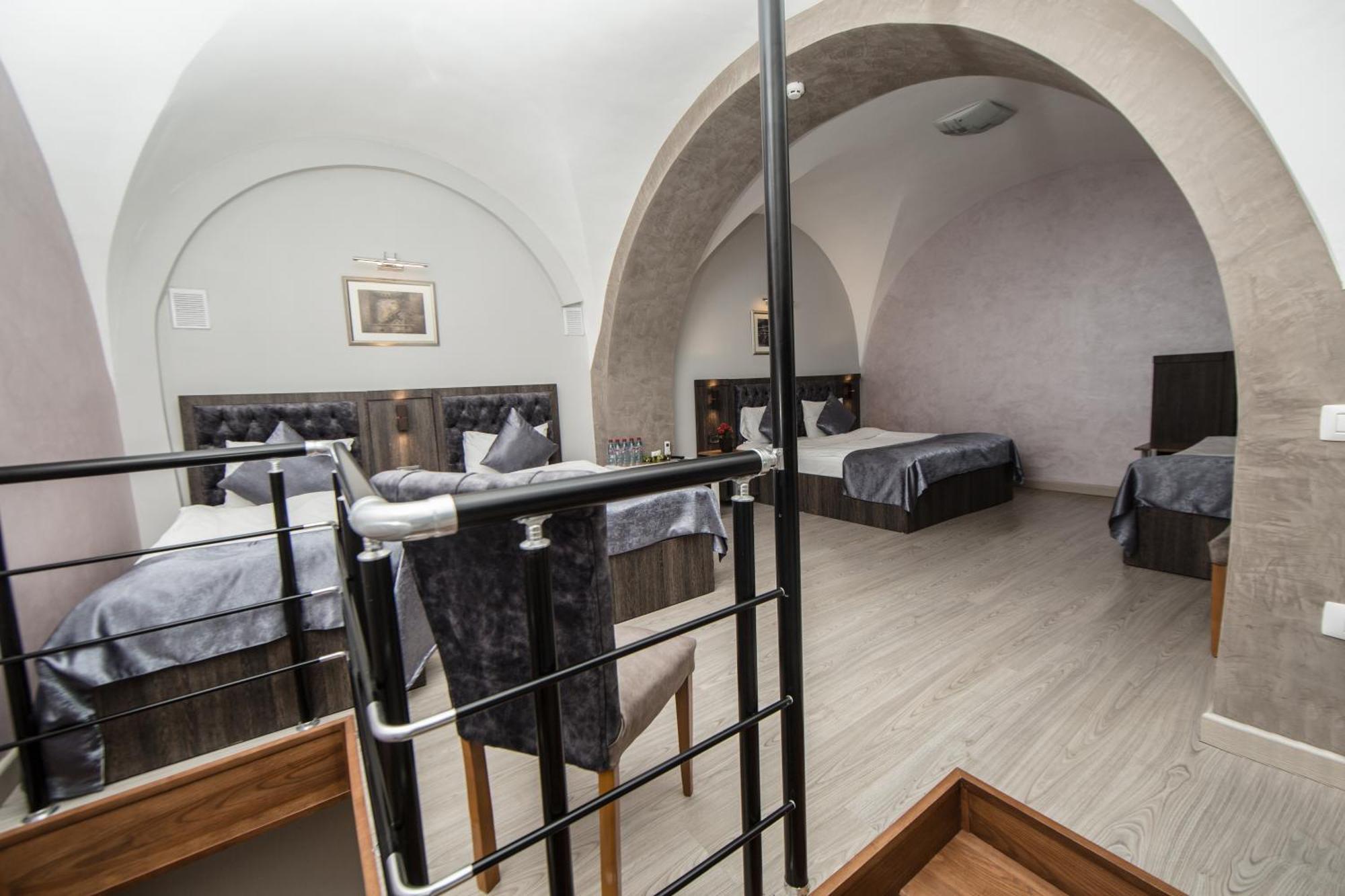 Passaje Old Hotel Baku Eksteriør bilde