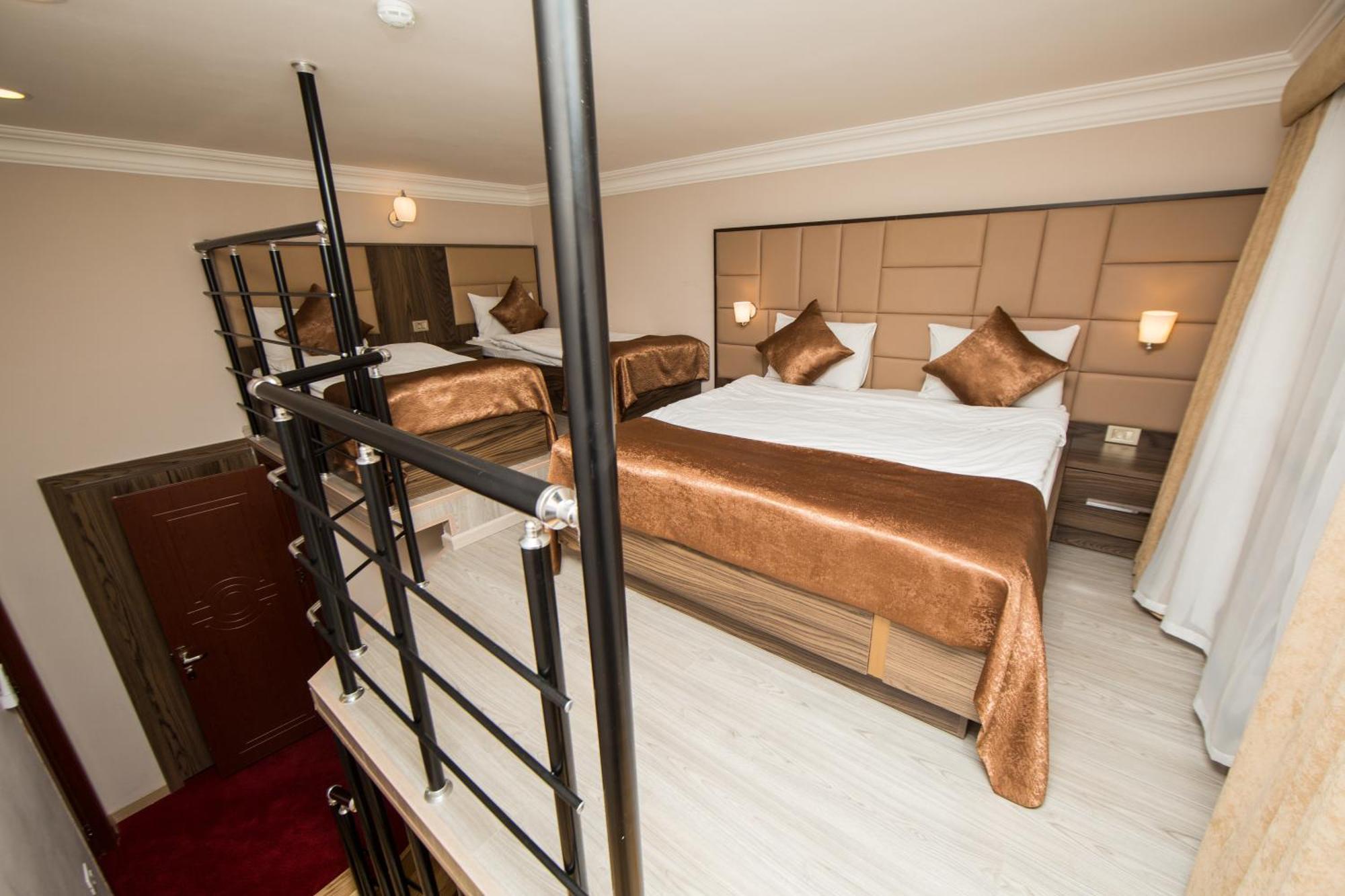 Passaje Old Hotel Baku Eksteriør bilde